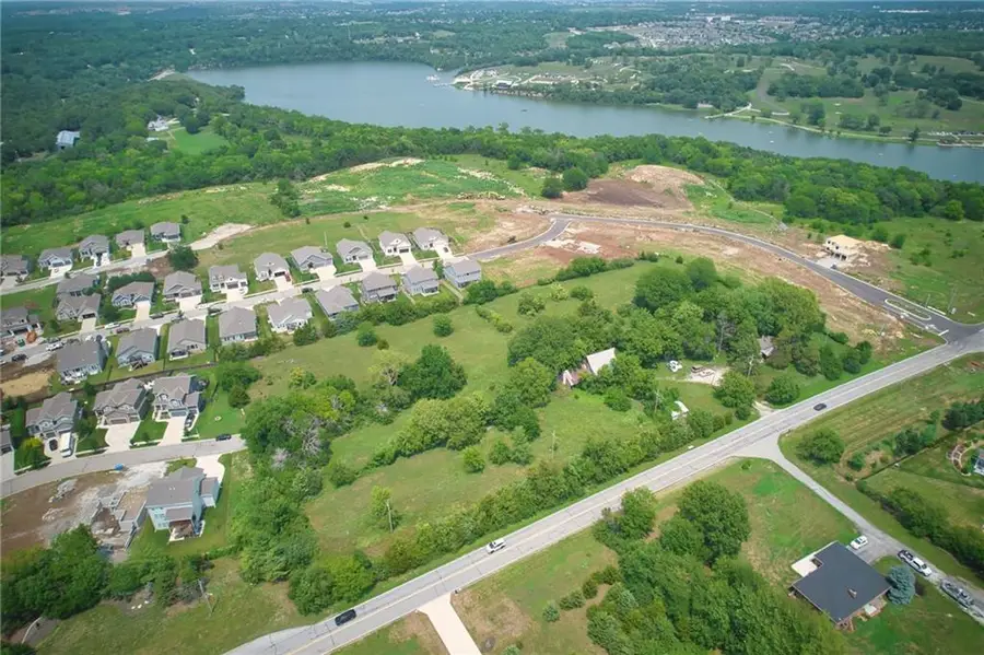 25020 W 143rd Street, Olathe, KS 66061 - Image #2