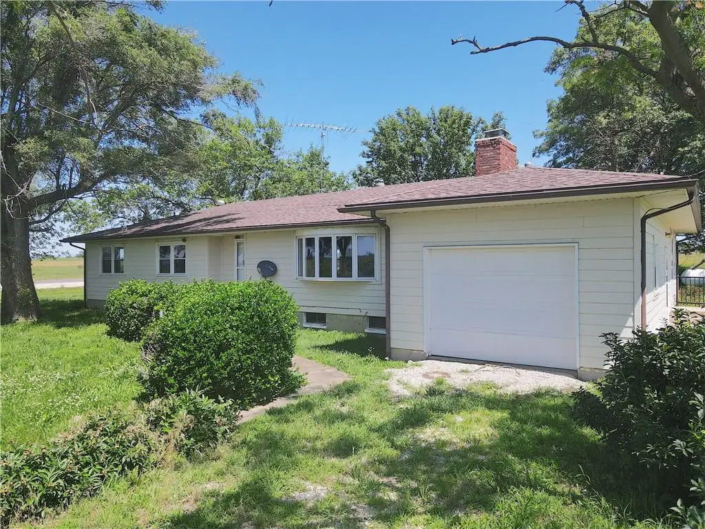 16702 S 59 Highway, Welda, KS 66091 - Image #1