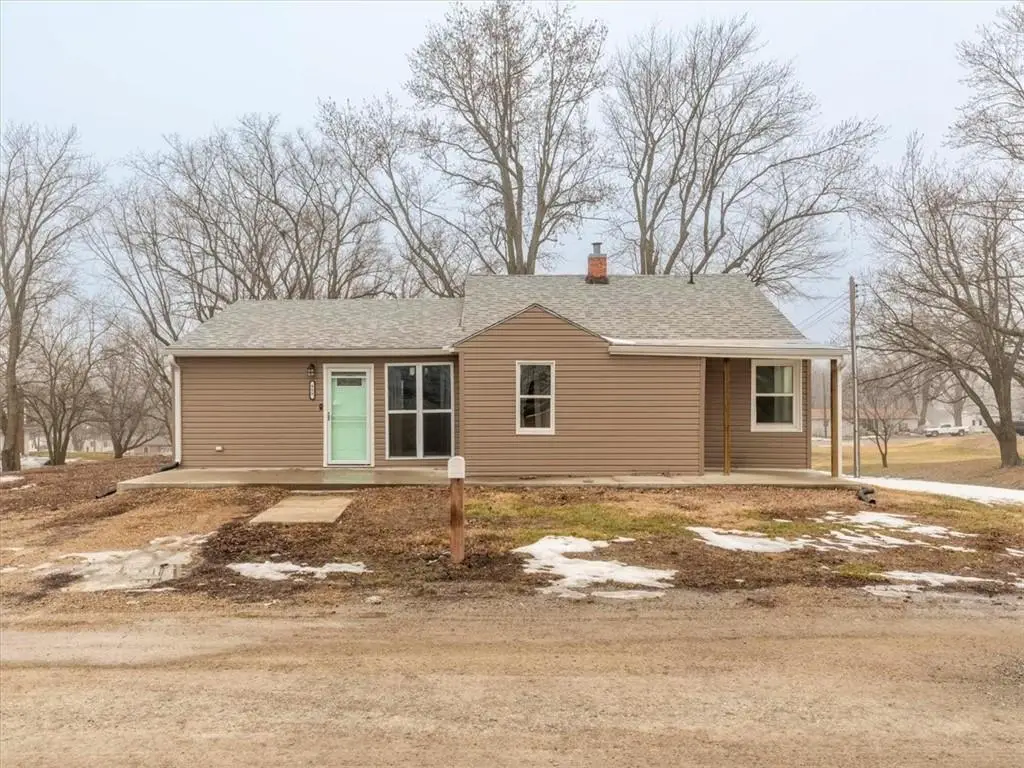 900 S Dallas Street, Maysville, MO 64469 - Image #1