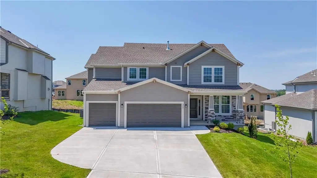 2701 W Dartmouth Street, Olathe, KS 66061 - Image #1