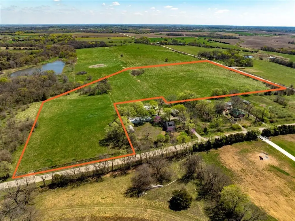 1020 E 1700 Road, Lawrence, KS 66046 - Image #1