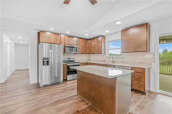 123 NW 171st Road, Warrensburg, MO 64093