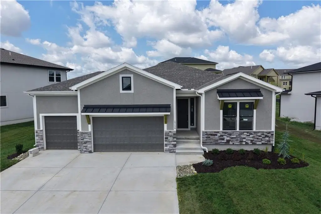 17178 S Heatherwood Street, Olathe, KS 66062 - Image #1