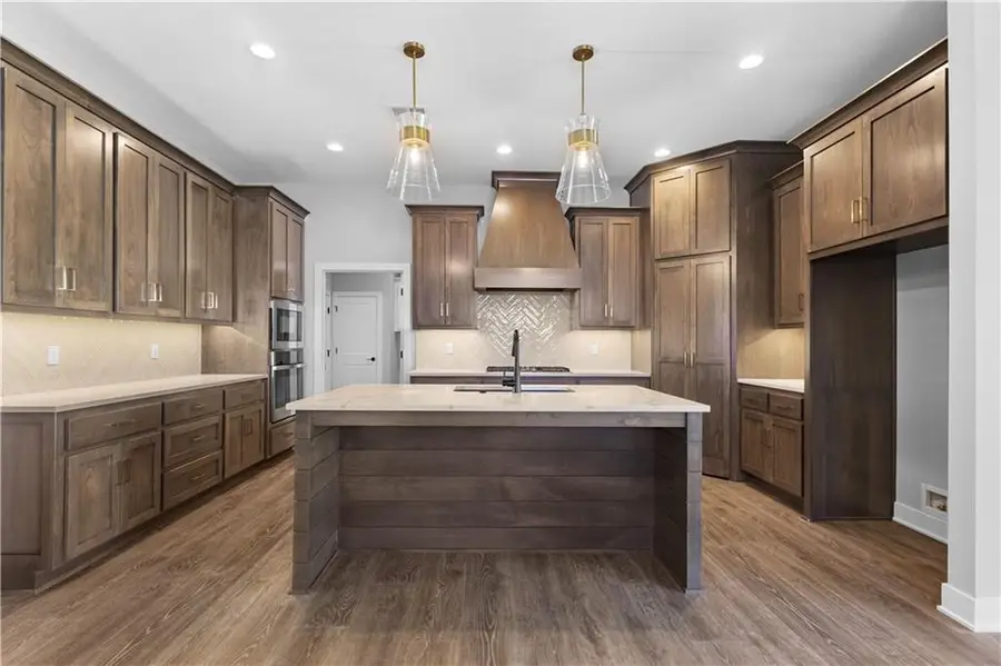 17178 S Heatherwood Street, Olathe, KS 66062 - Image #3