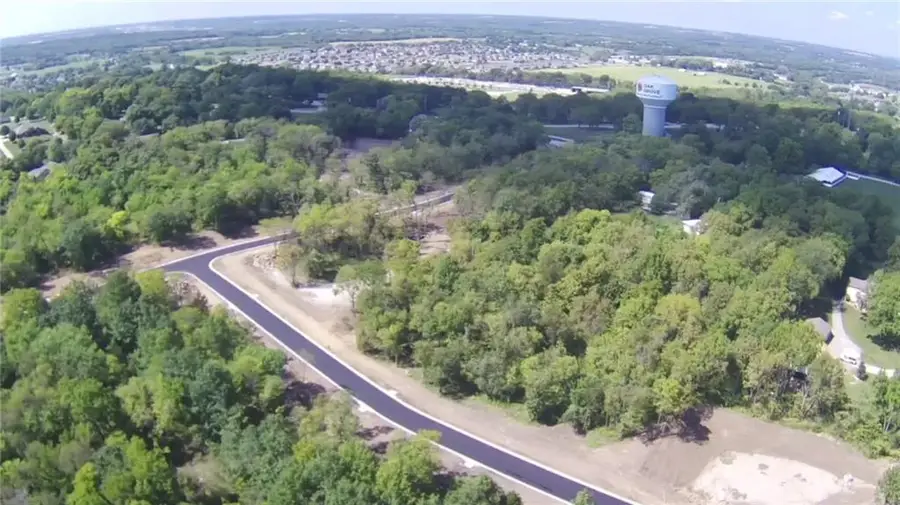 1606 SW Stonewall Drive, Oak Grove, MO 64075 - Image #3