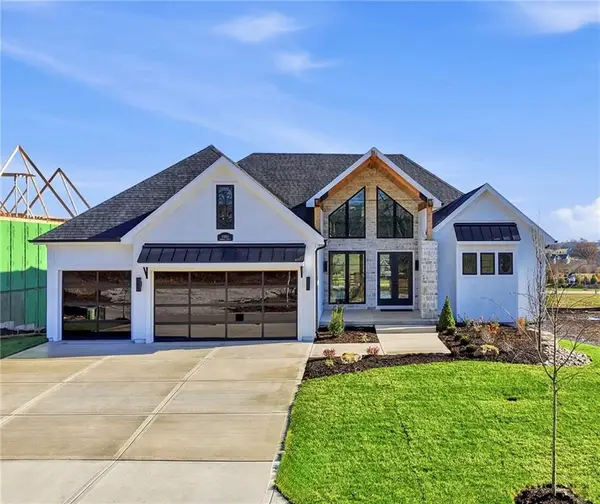 17021 Parkhill Street, Overland Park, KS 66221