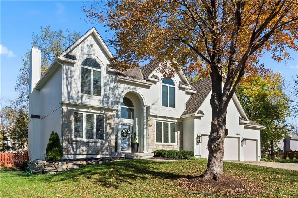 13910 W 158 Street, Olathe, KS 66062 - Image #1