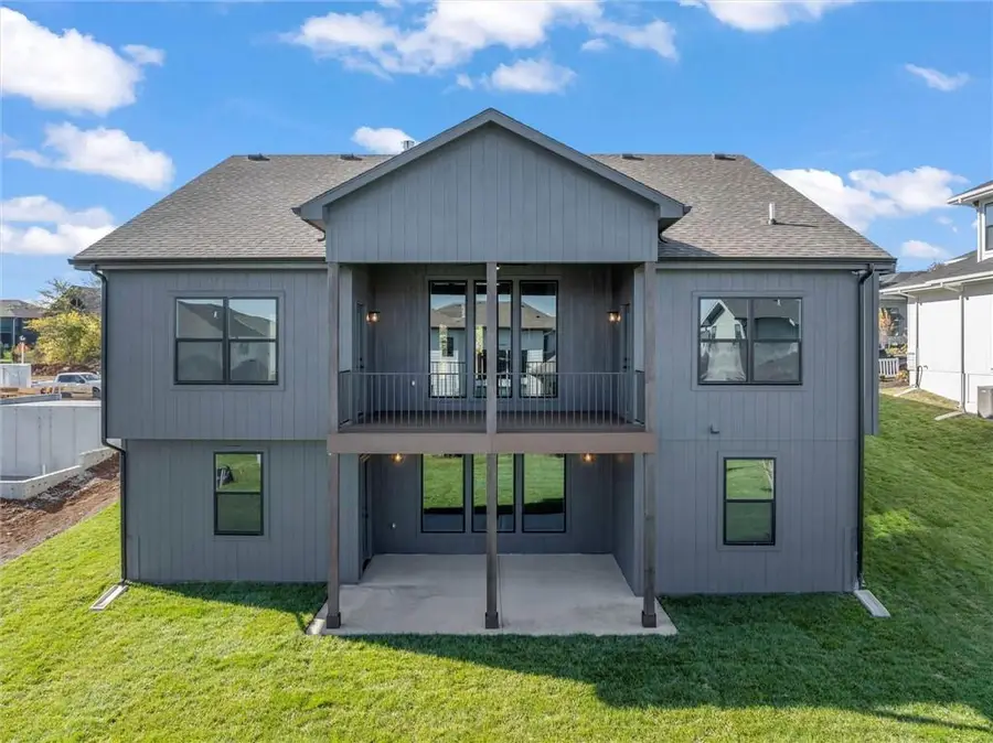 17013 Parkhill Street, Overland Park, KS 66221 - Image #2