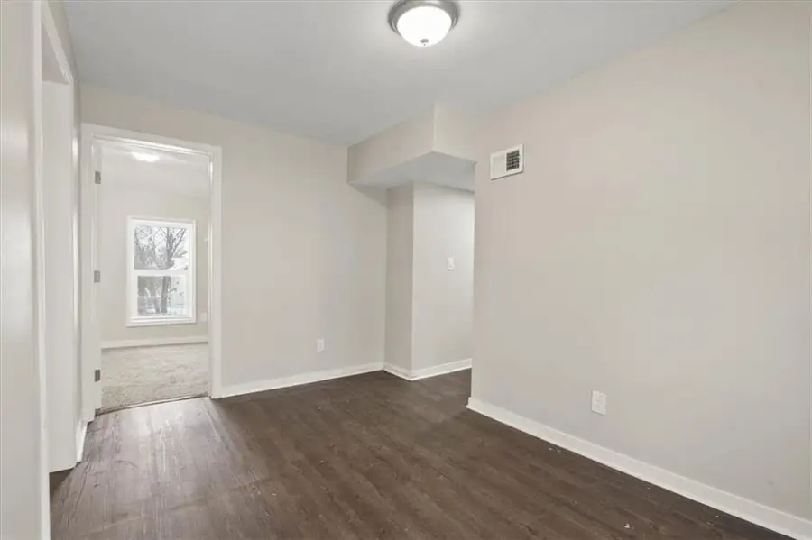 820 Monroe Avenue, Kansas City, MO 64124 - Image #2