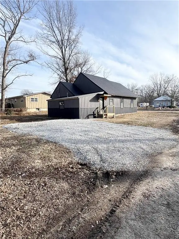 521 S Main Street, Erie, KS 66733 - Image #3