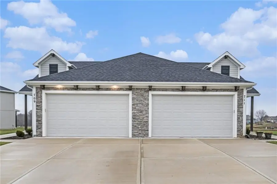 709 Ridge Drive, Smithville, MO 64089 - Image #3