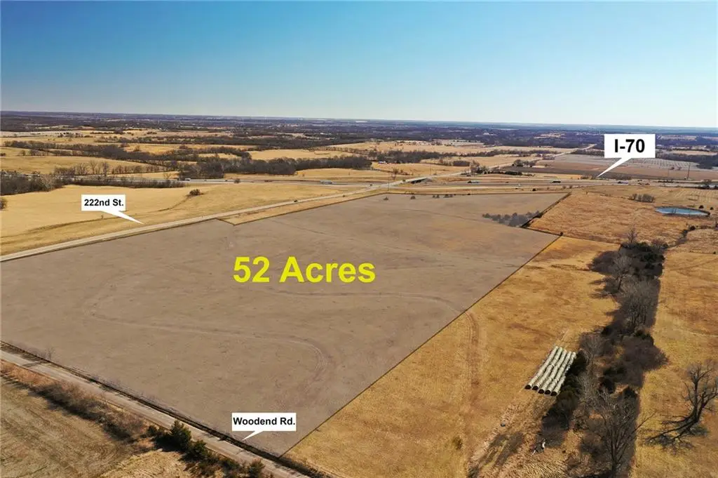 22201 Woodend Road, Tonganoxie, KS 66086 - Image #1