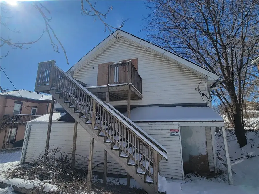 1115 S 12th Street, Saint Joseph, MO 64503 - Image #2