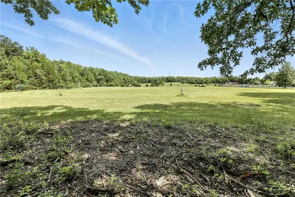 8100 Harry S Truman Drive, Grandview, MO 64030