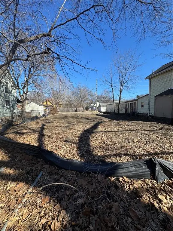 1208 Connecticut Street, Lawrence, KS 66044 - Image #1