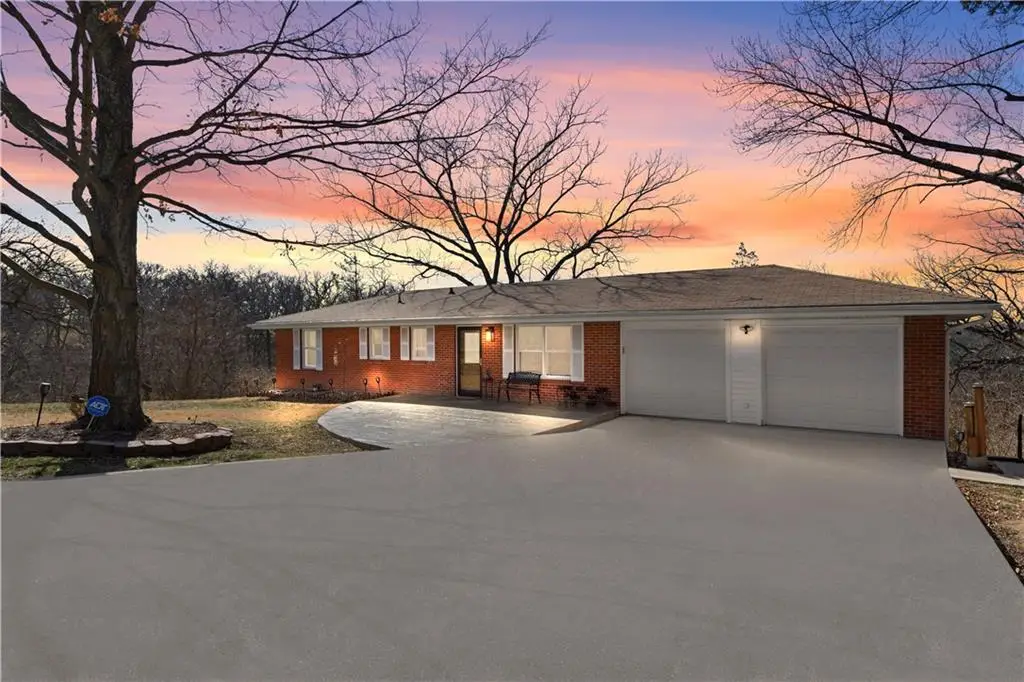 904 E Golf Hill Drive, Excelsior Springs, MO 64024 - Image #1