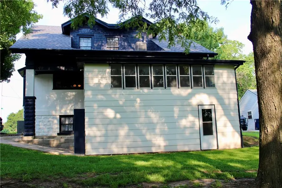 300 N Monroe Street, Oregon, MO 64473 - Image #3