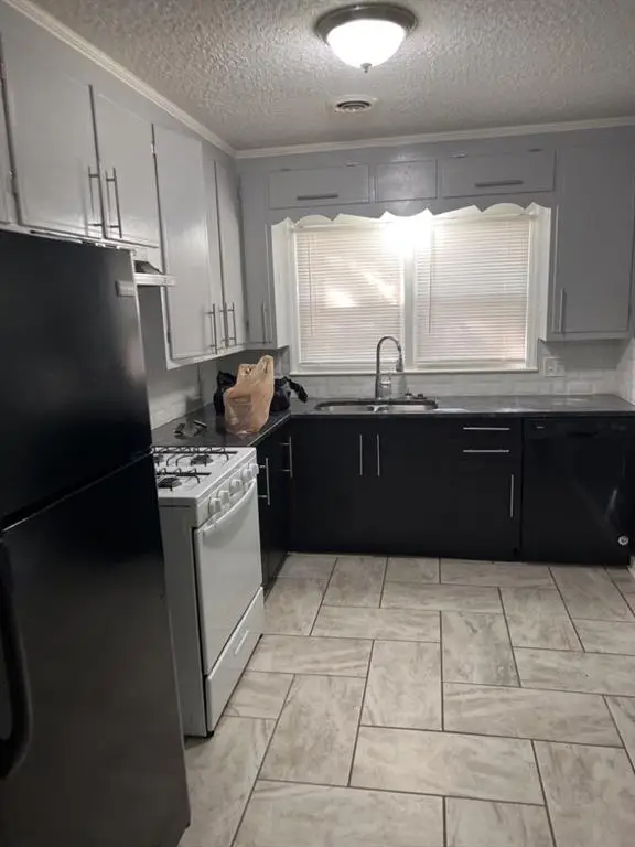 5905 E 99th Terrace, Kansas City, MO 64134 - Image #1