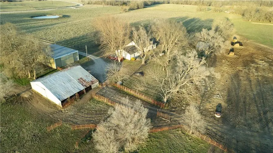 7525 NE County Road 15004 Road, Adrian, MO 64720 - Image #2