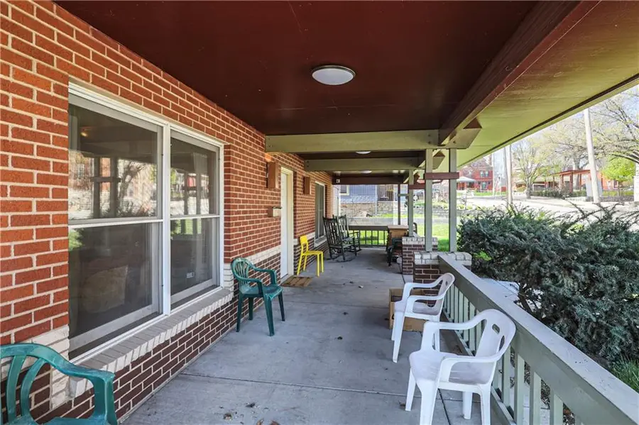 3219 Lexington Avenue, Kansas City, MO 64124 - Image #3