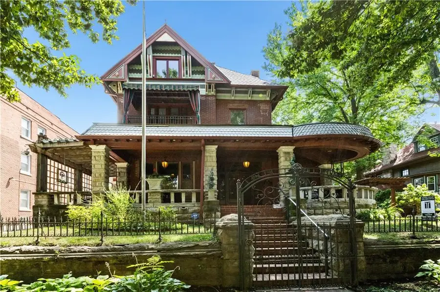 425 Gladstone Boulevard, Kansas City, MO 64124 - Image #2