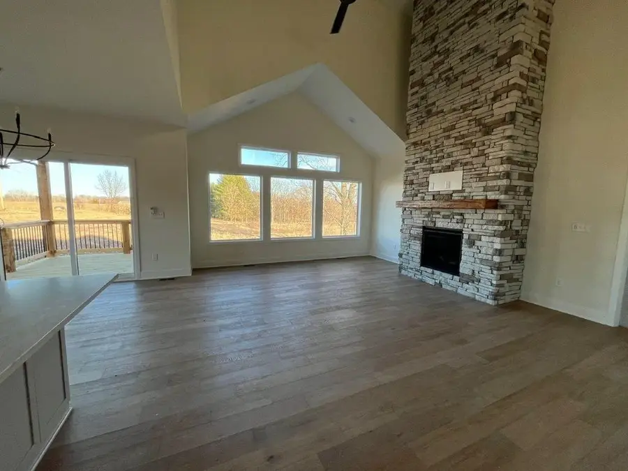 13525 Oakridge Drive, Kearney, MO 64060 - Image #2