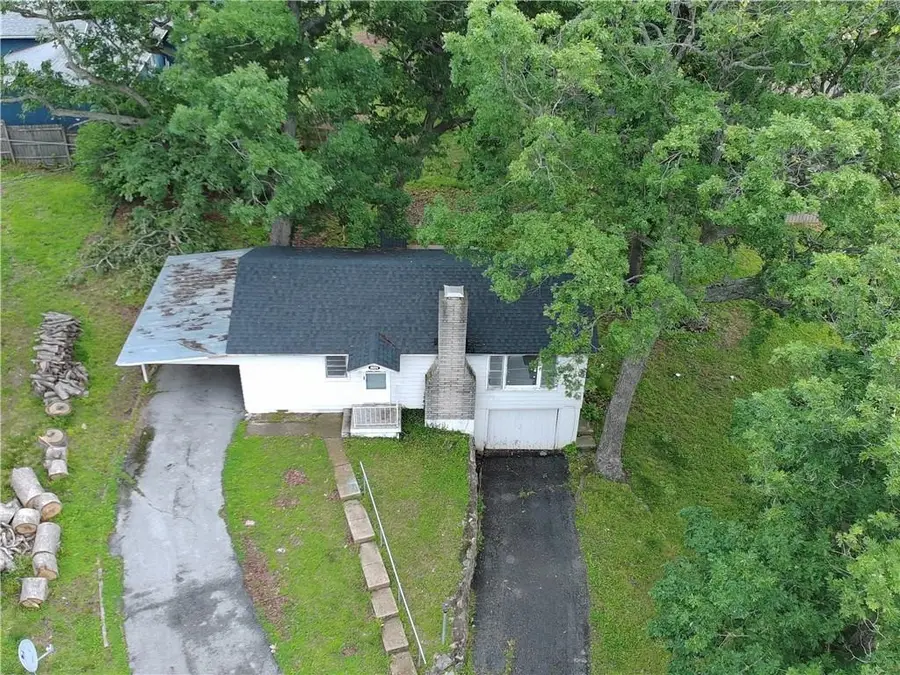 26279 Waterview Drive, Warsaw, MO 65355 - Image #2