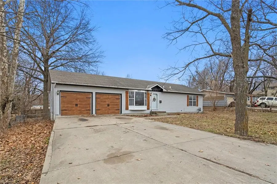 9203 E 79th Street, Raytown, MO 64133 - Image #3