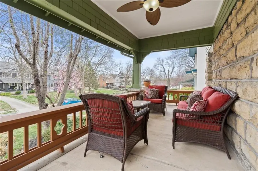 3820 Virginia Avenue, Kansas City, MO 64109 - Image #2