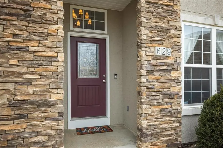 629 Oakmont Drive, Warrensburg, MO 64093 - Image #3