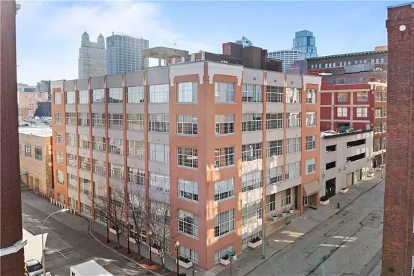 321 W 7th Street #205, Kansas City, MO 64105