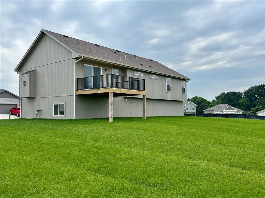 1200 NW 4th Street, Oak Grove, MO 64075 - Image #2