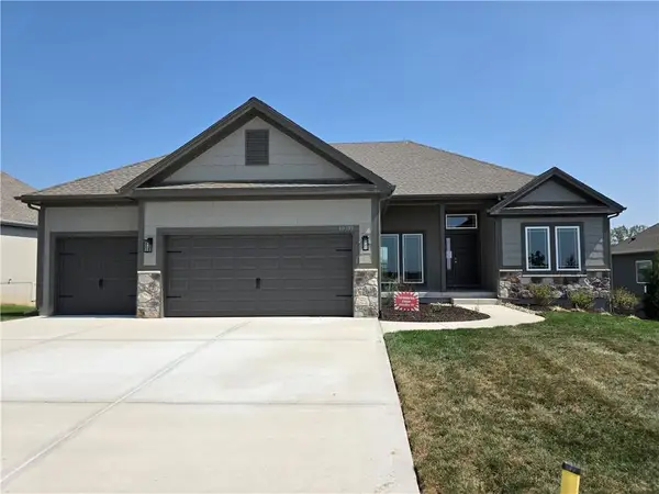 10139 N Winchester Avenue, Kansas City, MO 64156