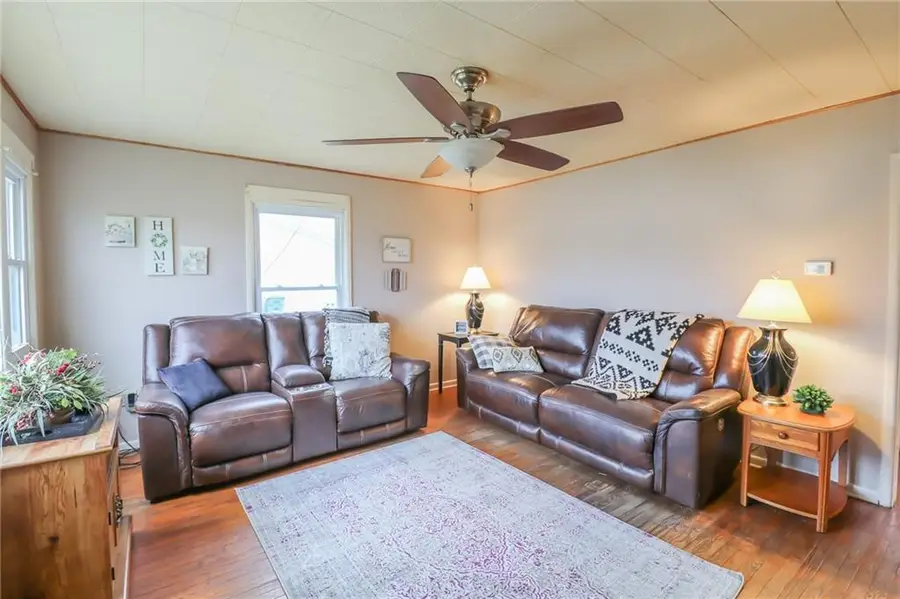 602 E 10th Street, Holden, MO 64040 - Image #2