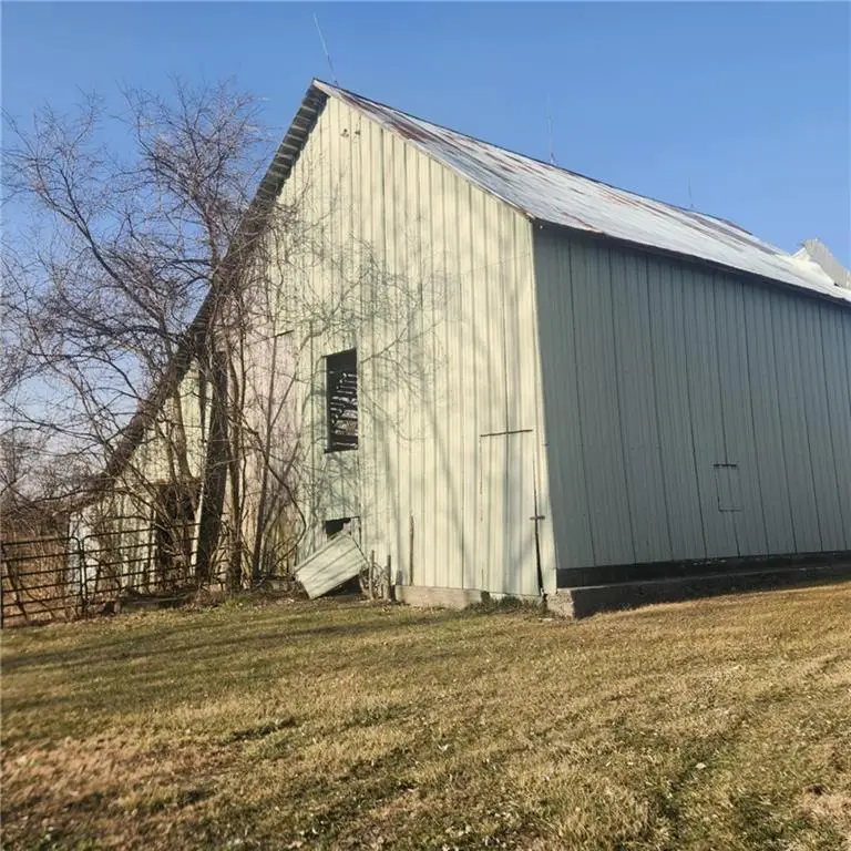 1101 E Walnut Street, Raymore, MO 64083 - Image #3