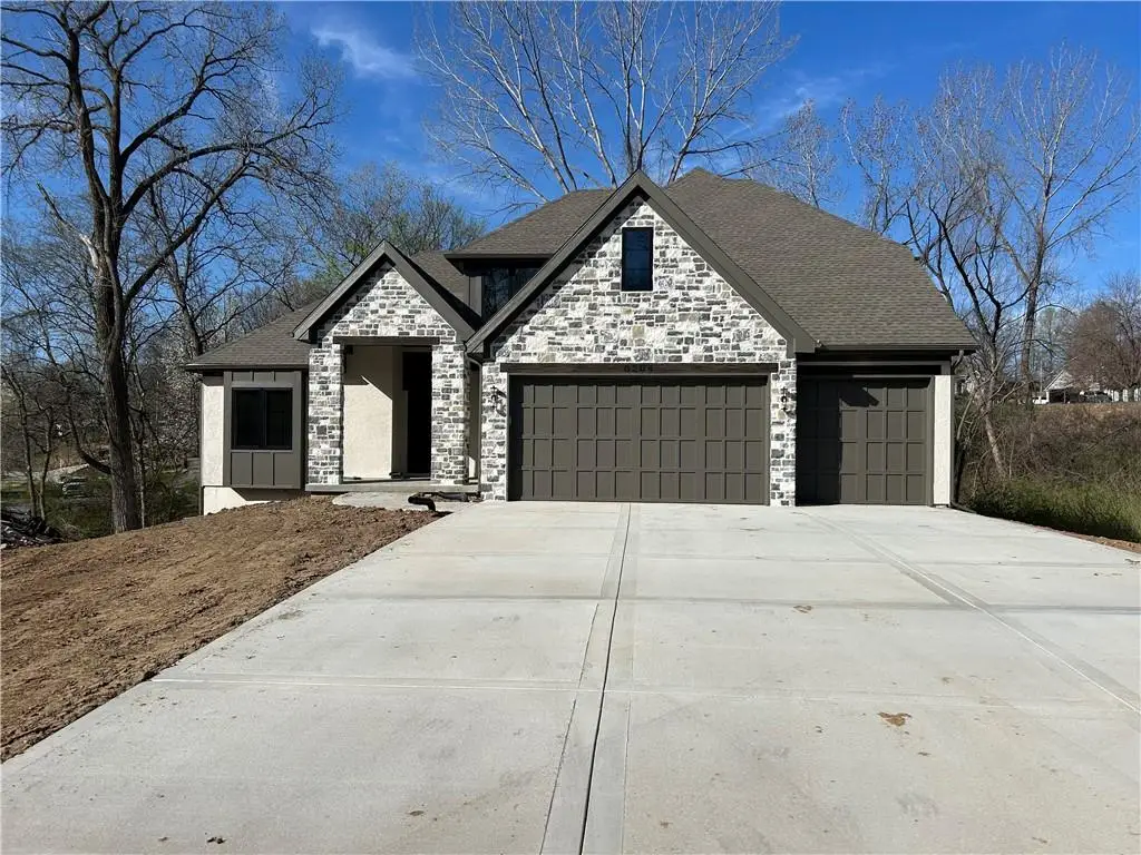 12730 N Champanel Way, Platte City, MO 64079 - Image #1