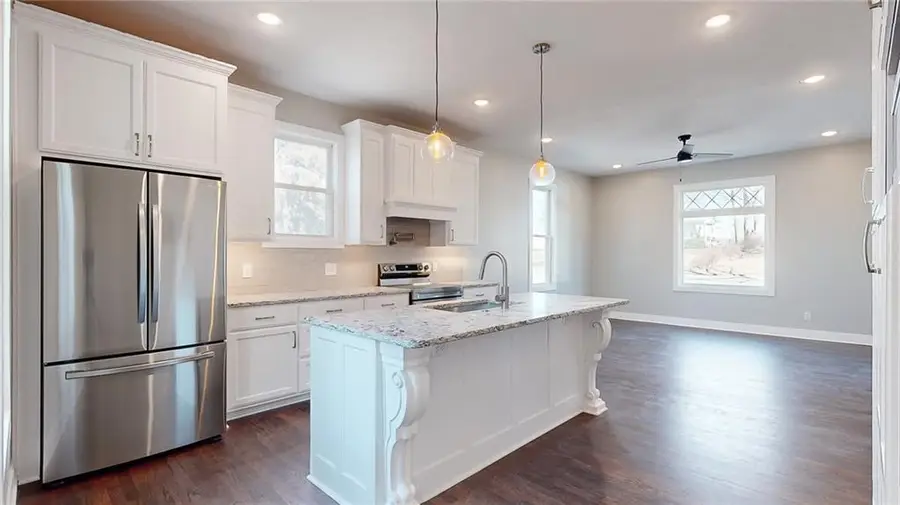 2110 Ashland Avenue, Saint Joseph, MO 64506 - Image #3