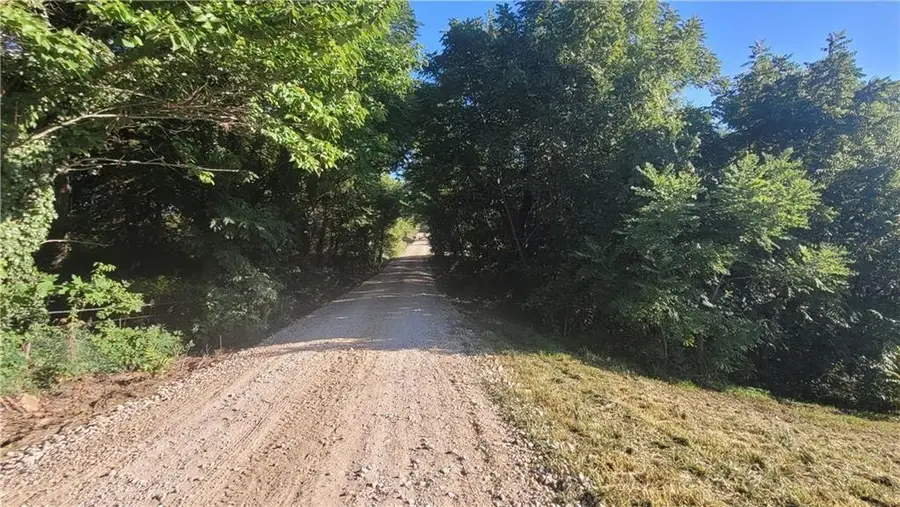 SW 303rd Street, Paola, KS 66071 - Image #3