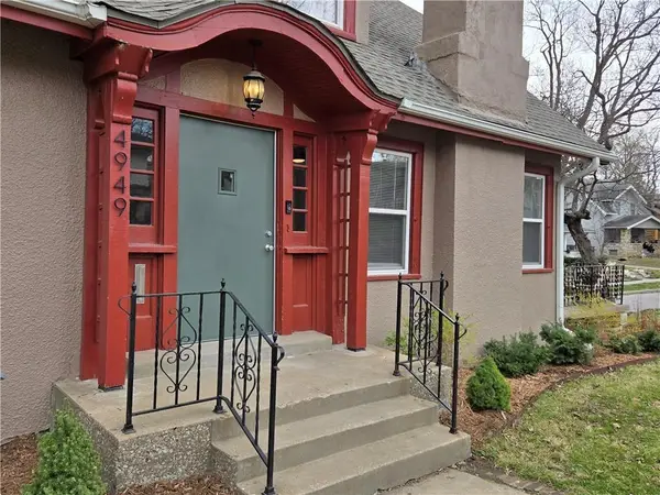4949 Tracy Avenue, Kansas City, MO 64110