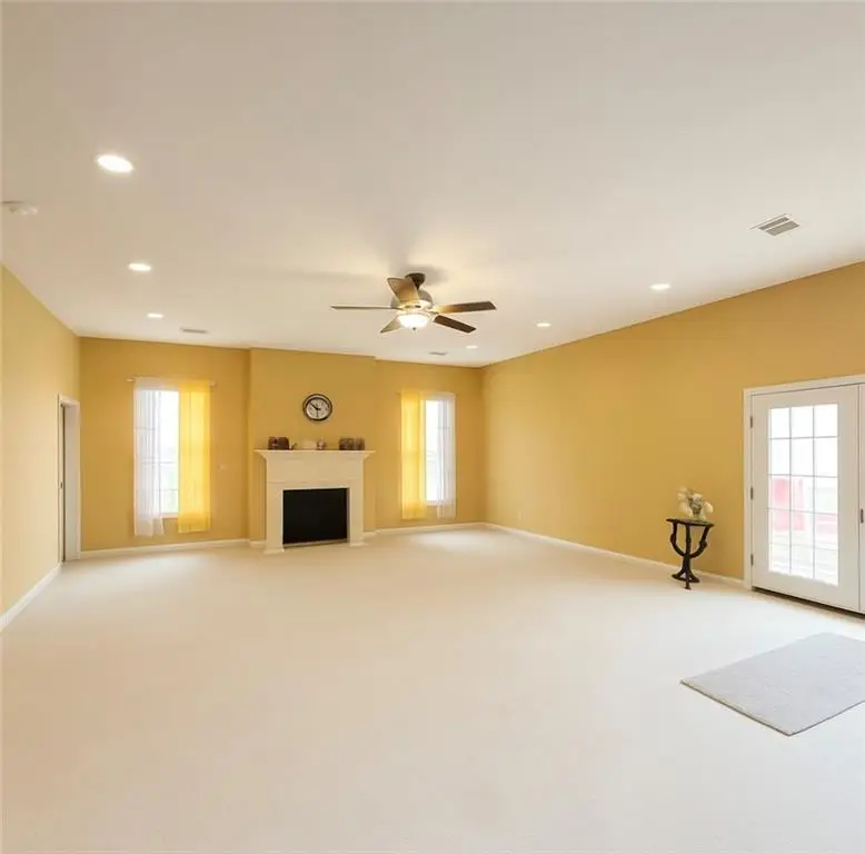 24431 139th Street, Leavenworth, KS 66048 - Image #2