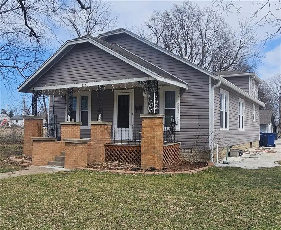 212 Highland Avenue, Columbus, KS 66725 - Image #1