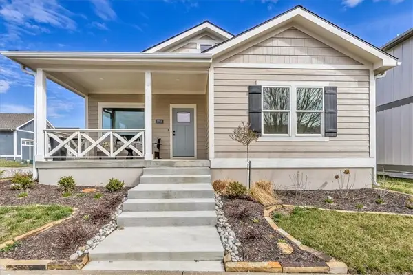 8804 NE 81st Terrace, Kansas City, MO 64158