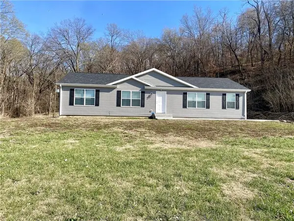 12801 SW Henman Road, Rushville, MO 64484