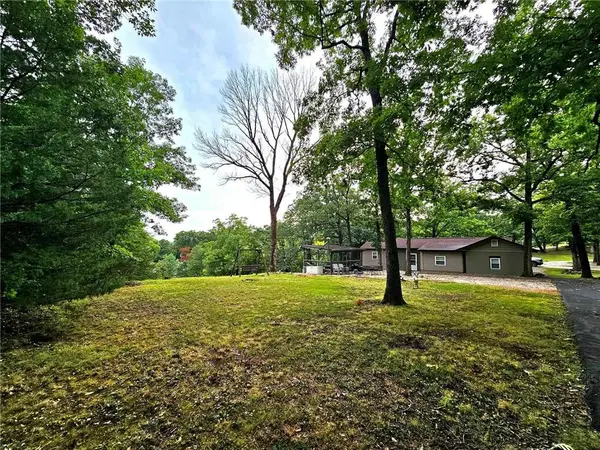 34 Horizon Bay Road, Rocky Mount, MO 65072