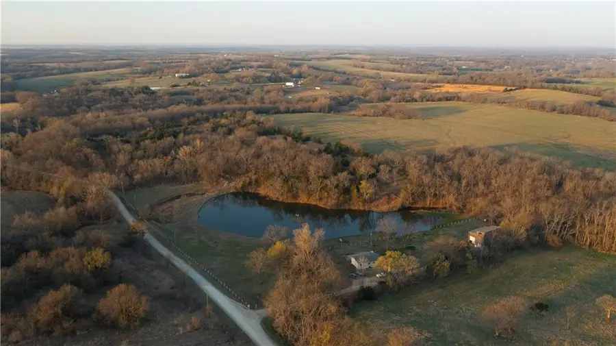 5783 Union Road, McLouth, KS 66054 - Image #2