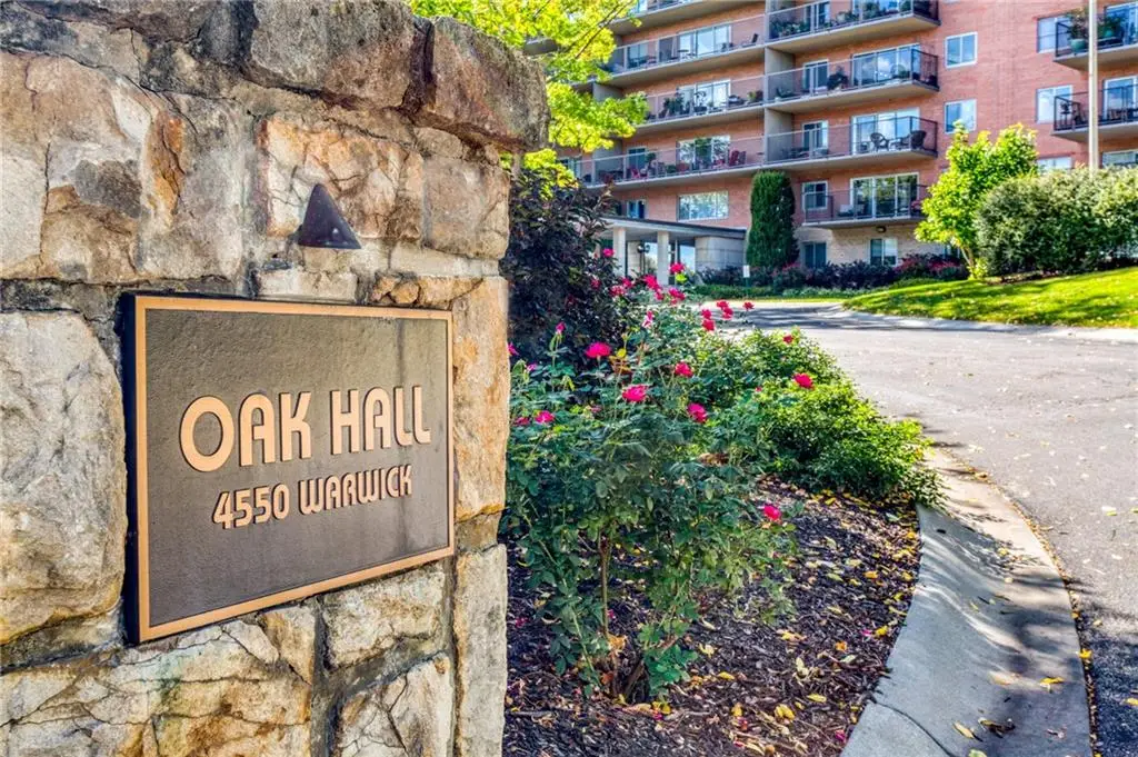 4550 Warwick Boulevard #1205, Kansas City, MO 64111 - Image #1