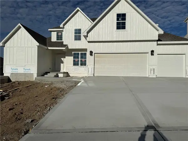 8908 NE 94th Street, Kansas City, MO 64157