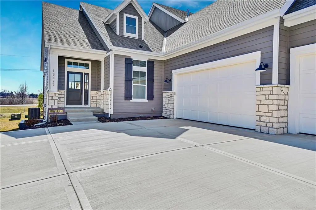 13477 W 174th Place, Overland Park, KS 66221 - Image #1
