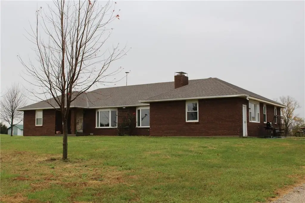 16468 K 16 Highway, Oskaloosa, KS 66066 - Image #1