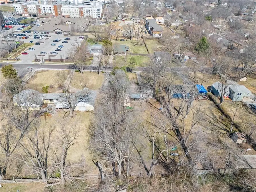 6825 W 82nd Street, Overland Park, KS 66204 - Image #3